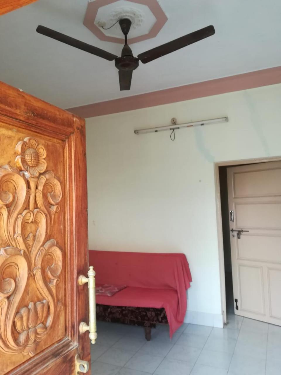 Anbu Ramana Guest House Tiruvannāmalai Exteriér fotografie