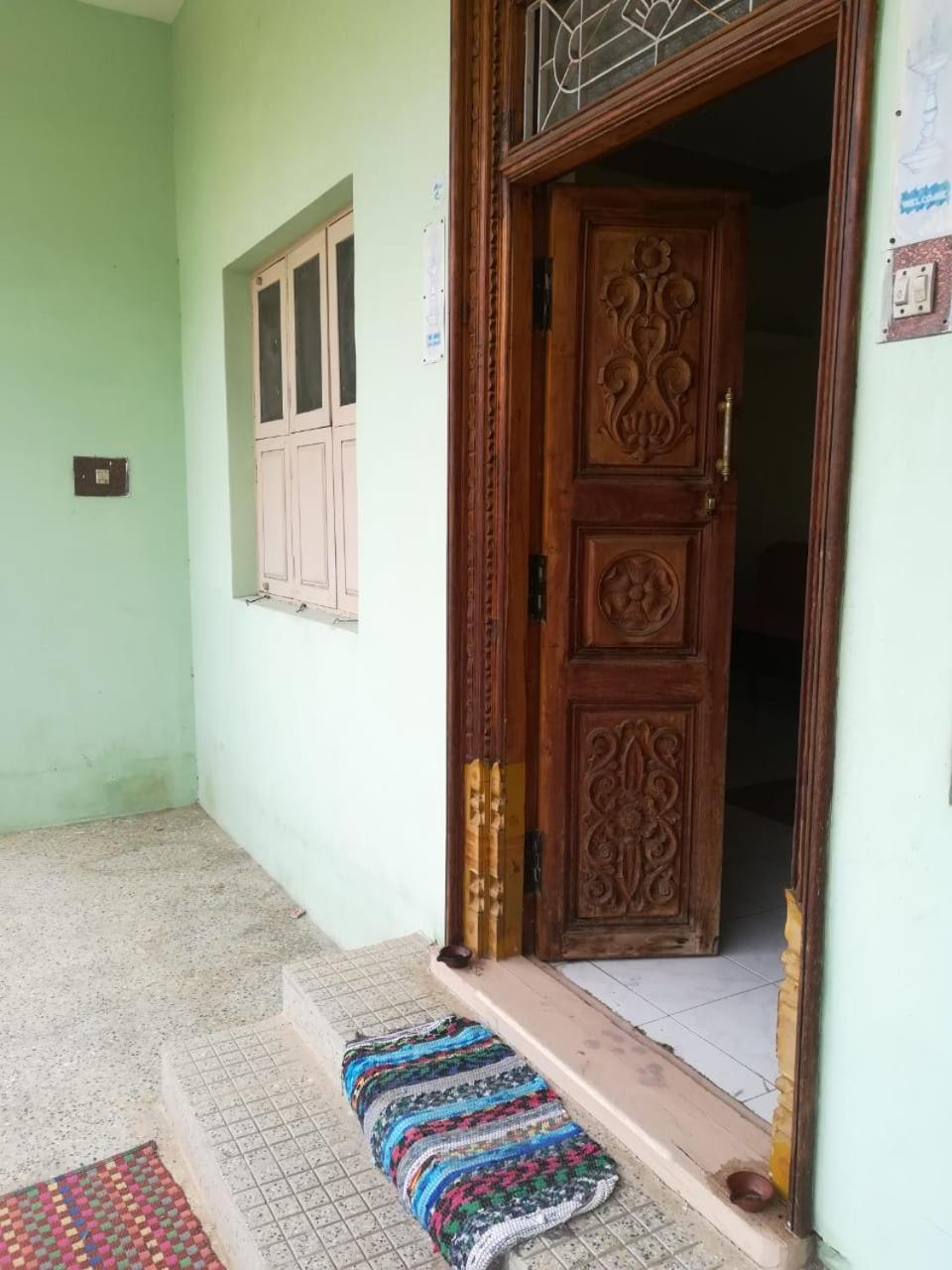 Anbu Ramana Guest House Tiruvannāmalai Exteriér fotografie